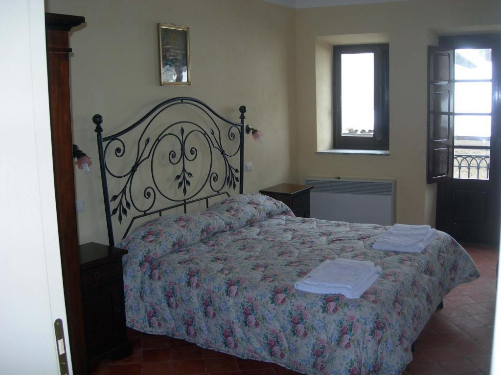 بيسكاسيرولي Bed And Breakfast Via Della Piazza الغرفة الصورة