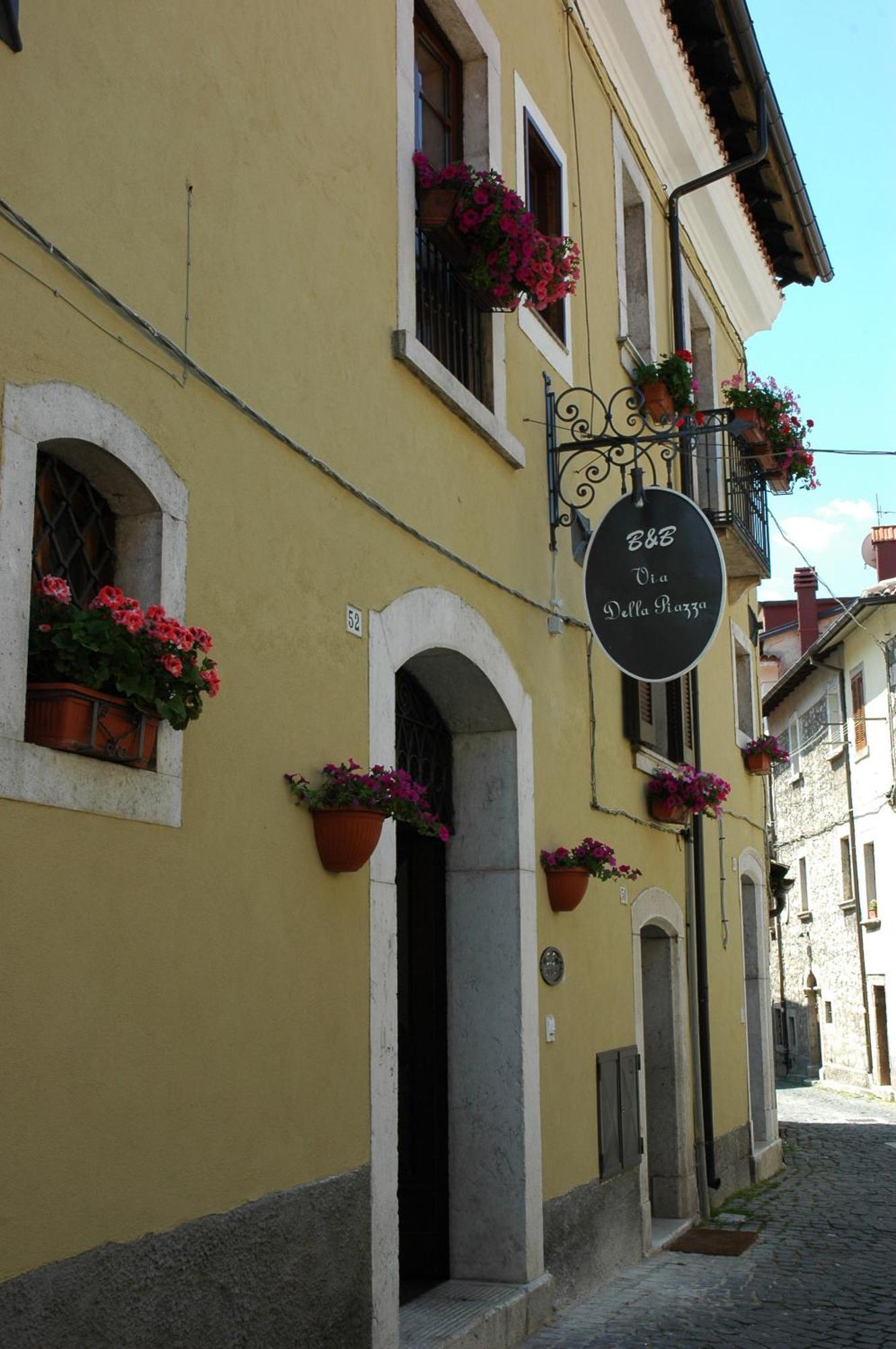بيسكاسيرولي Bed And Breakfast Via Della Piazza المظهر الخارجي الصورة